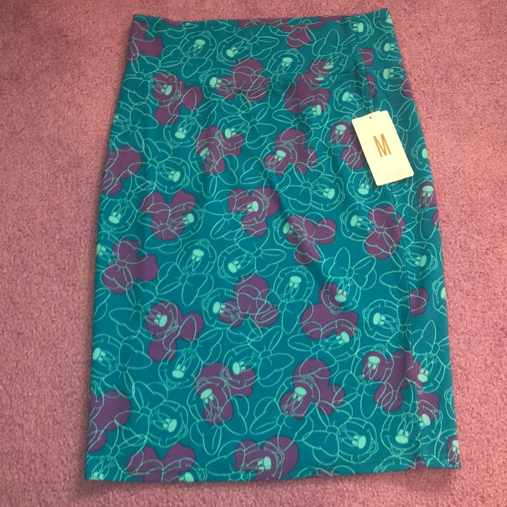 NWT Lularoe Minnie Mouse Cassie